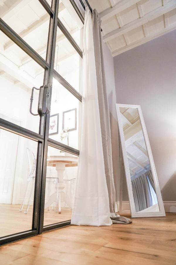 Art Apartment Black & White Suite Florence Buitenkant foto
